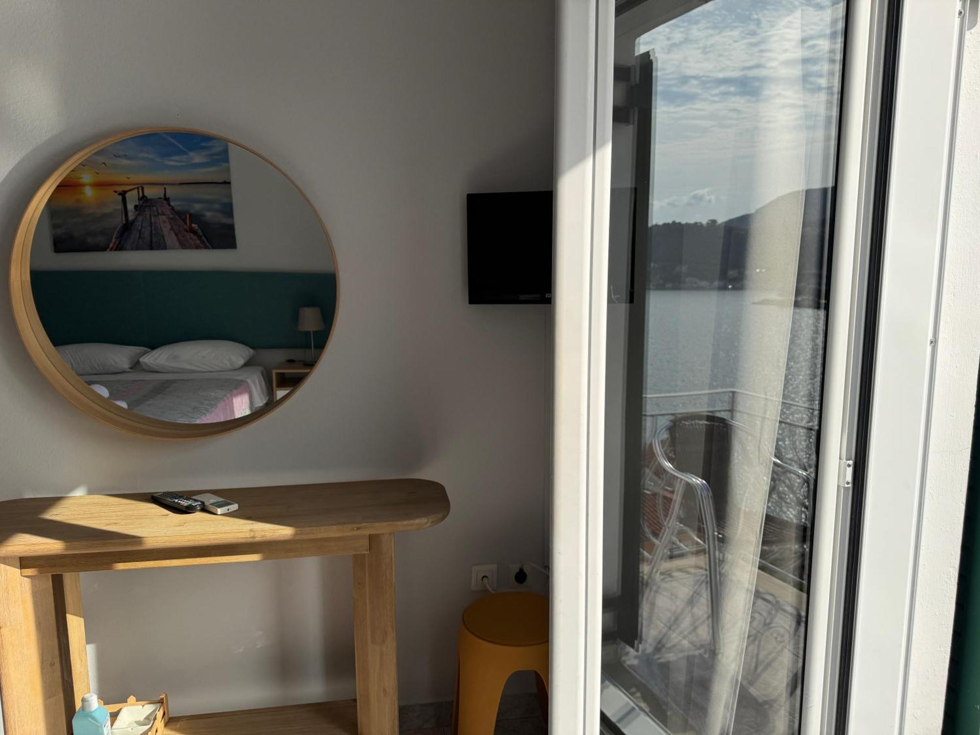 Port View Studios Vathy  Extérieur photo